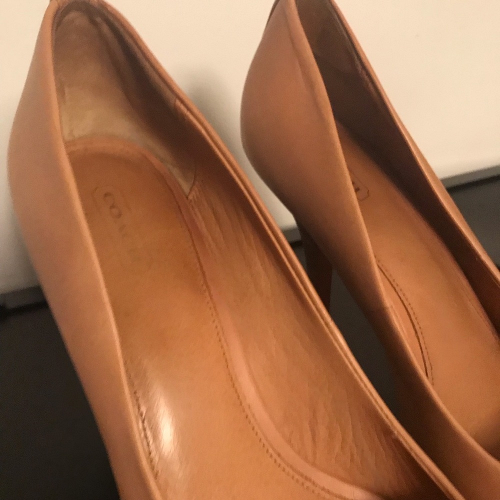 ❤️COACH: Classic Nude Pumps - Picture 10 of 15